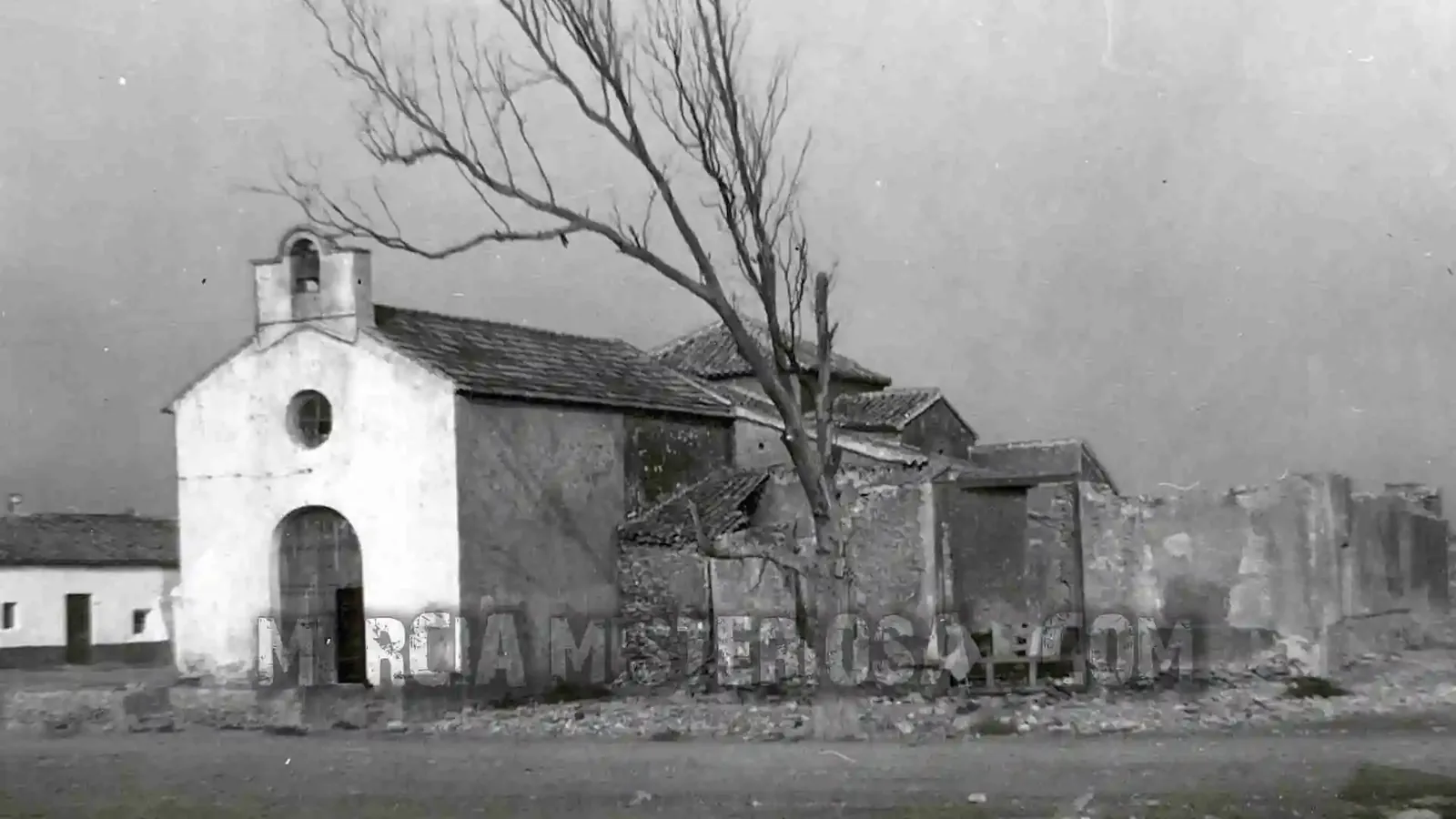 Ermita 1969 – Profanación panteón